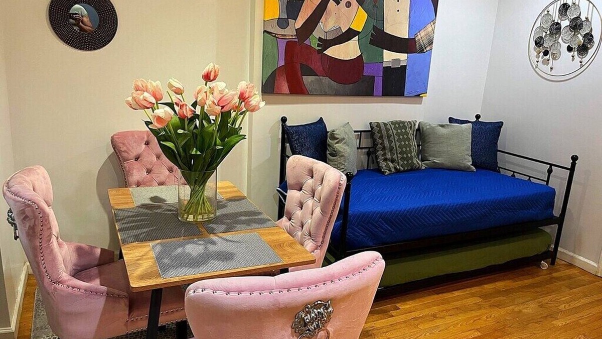 Harlem Apartment | Charming Harlem Brownstone