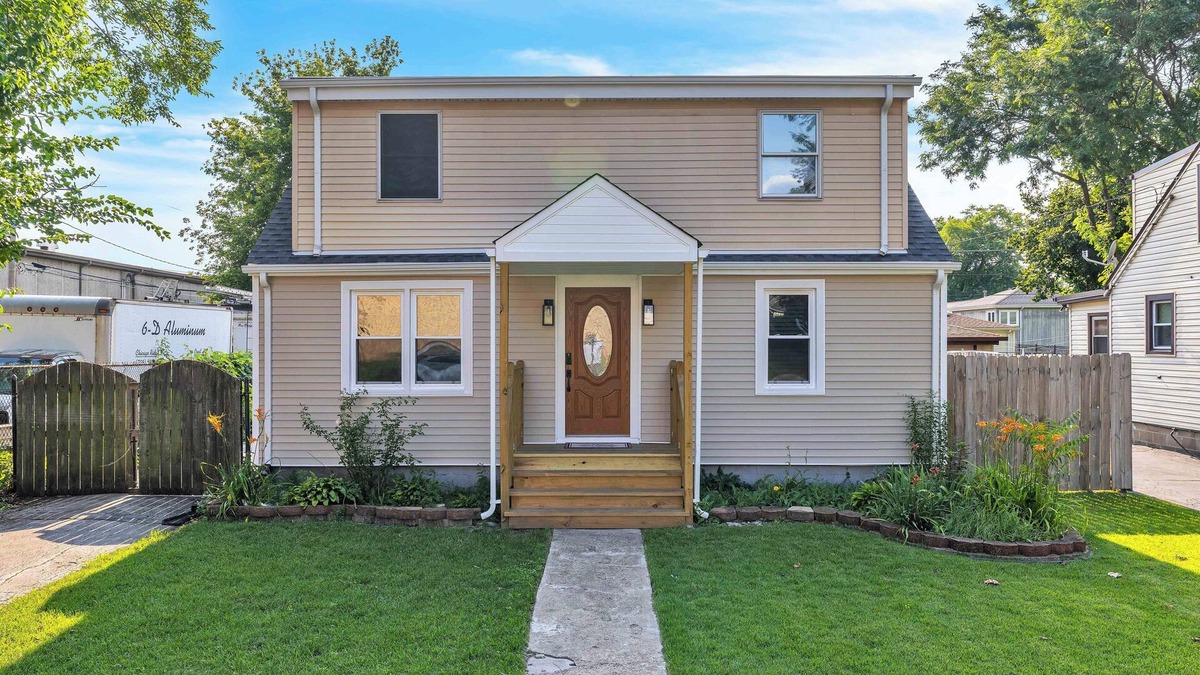 Oak Lawn House | Charming Hideaway near Chicago