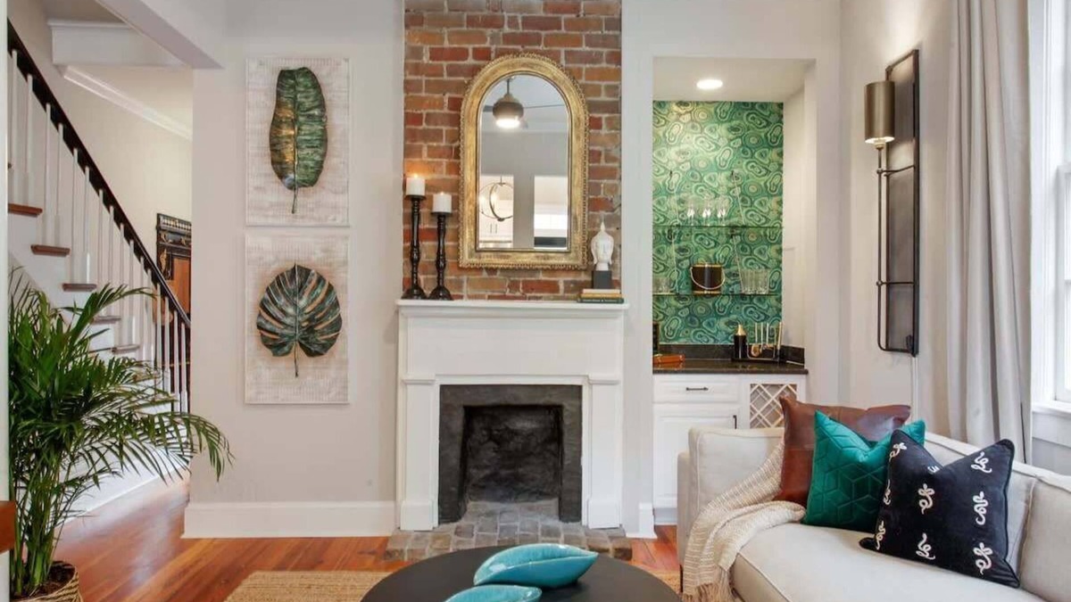 Beach Institute House | Charming, Historic Restored Home | Whitefield Sq