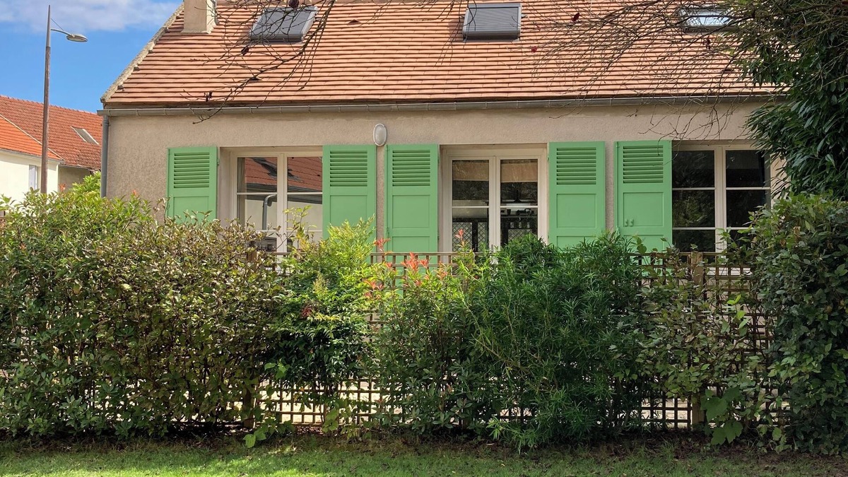 Bussy-Saint-Georges House | Charming house inside Bussy Village