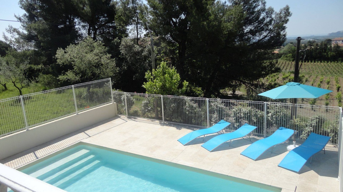 Chateauneuf-du-Pape House | Charming house in the heart of the olive trees in Châteauneuf-du-Pape