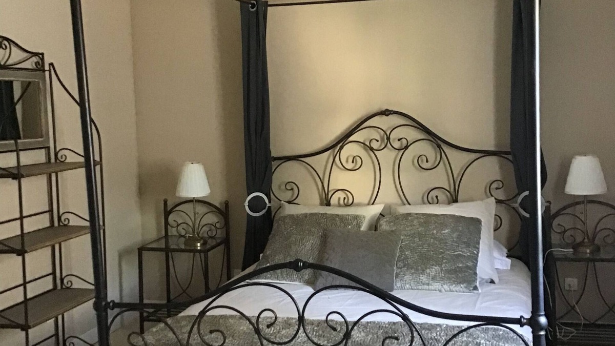 Chenehutte-Treves-Cunault House | Charming house in a village of character in the Loire Valley