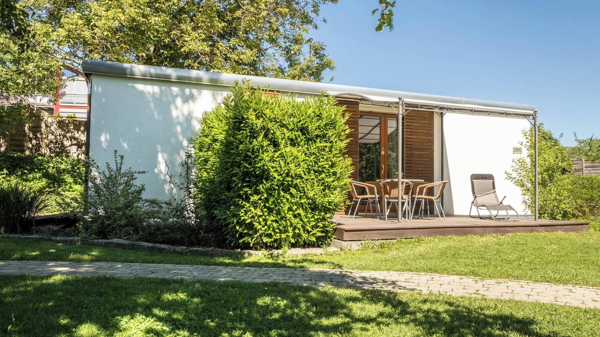Deggenhausertal House | Charming Holiday Home “Falkenhalde” with Wi-Fi, Terrace & Garden; Parking Available