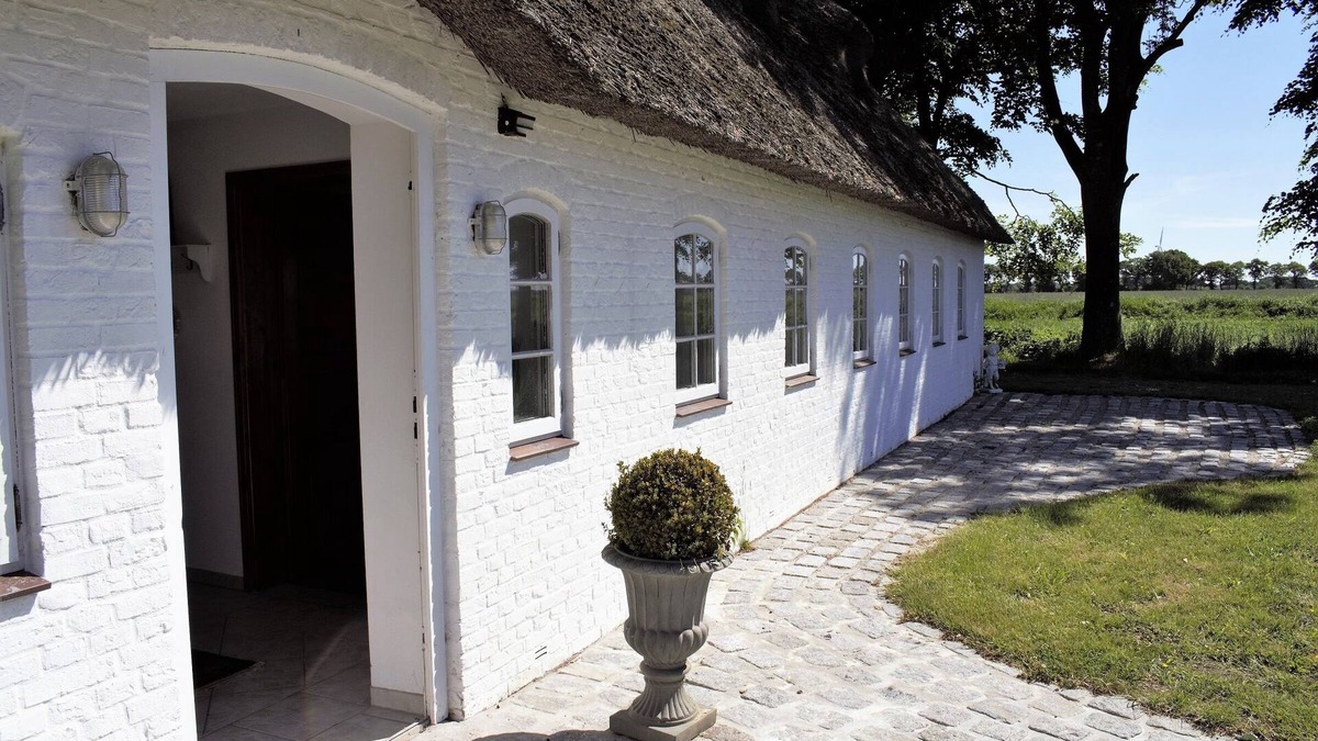 Stadum Apartment | Charming Holiday Apartment Zauberland in Peaceful Stadum