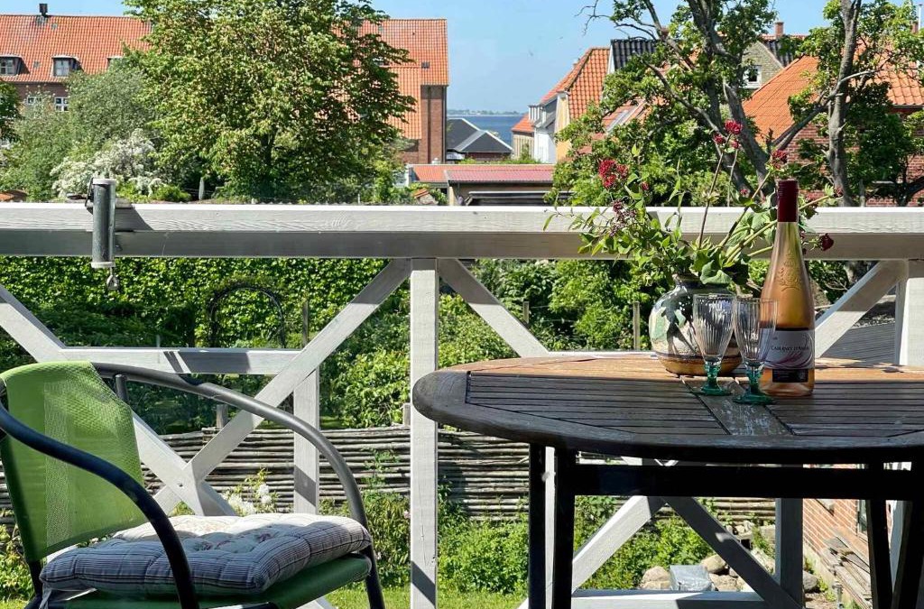 Stege Apartment | Charming Holiday Apartment In Central Stege