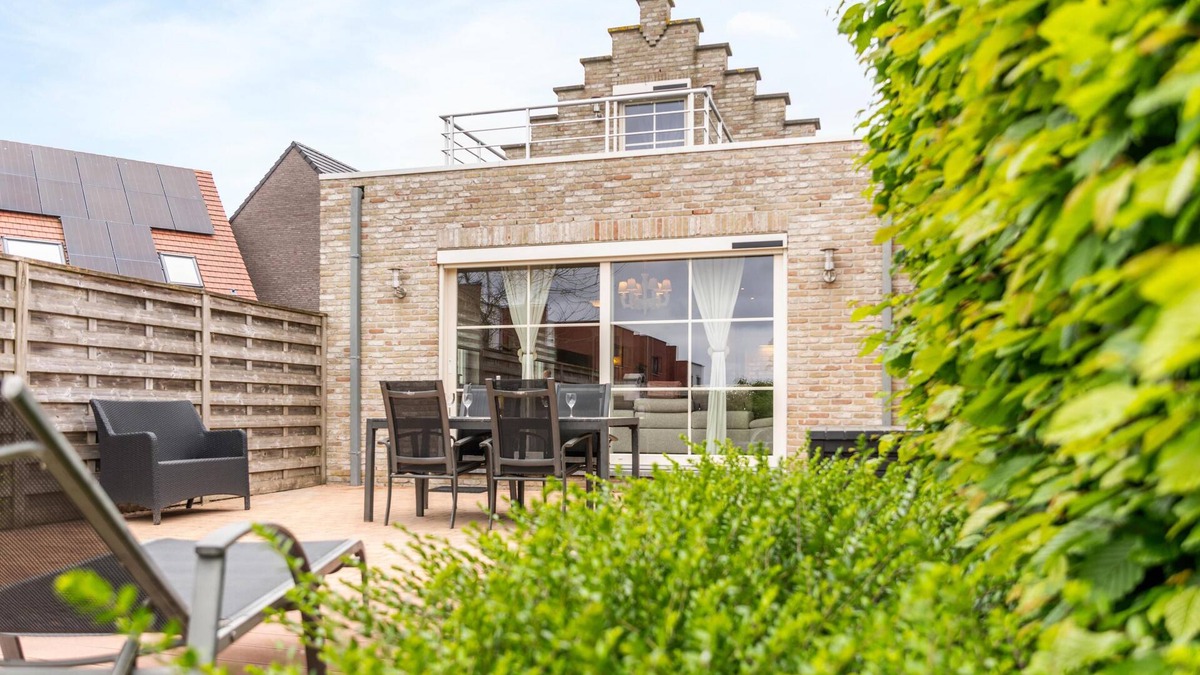 Ramskapelle House | Charming holiday home with large private garden