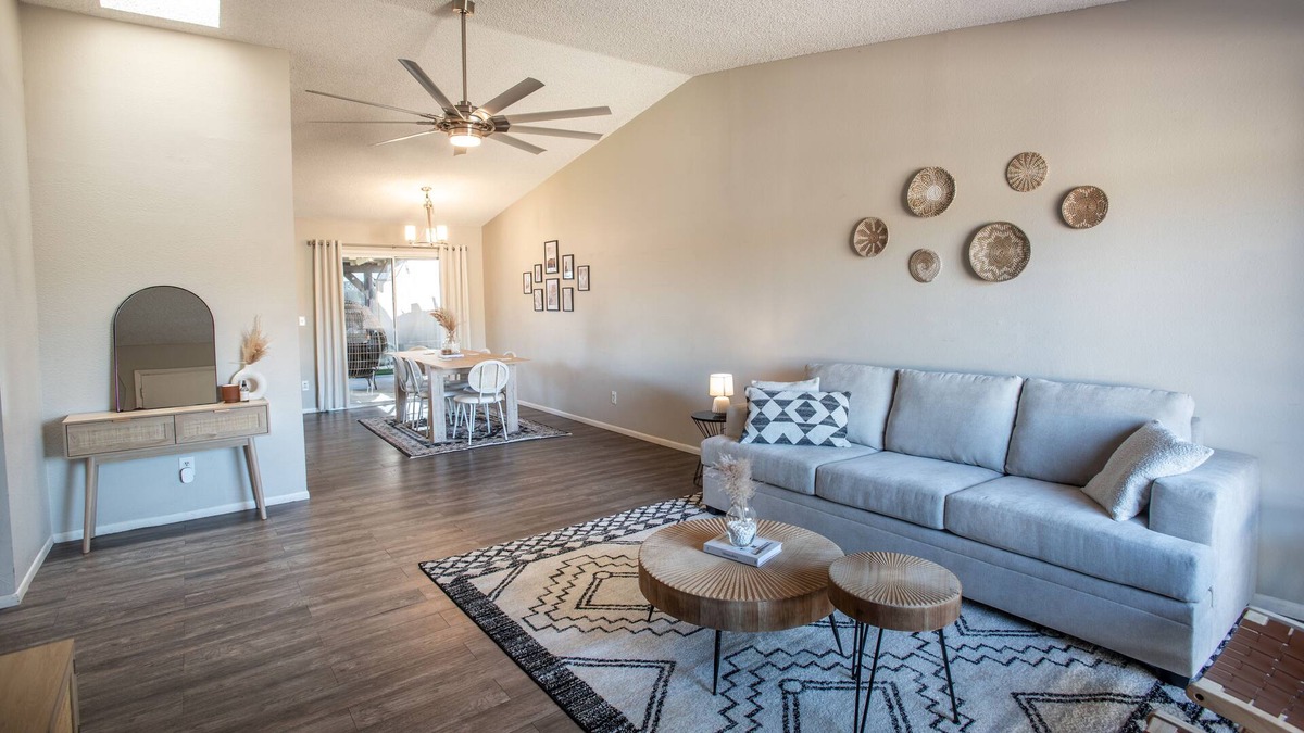 Glendale House | Charming Home 10-minute drive to Stadium!