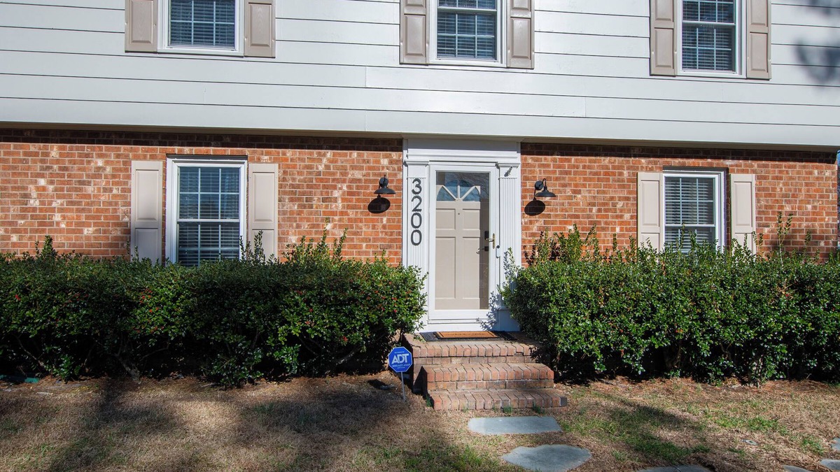 Rocky Mount House | Charming Home for 10 in Rocky Mount