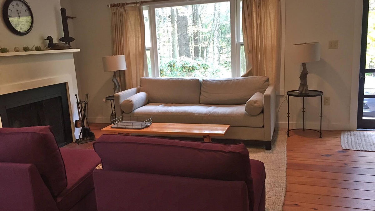 Glendale House | Charming home in private Beachwood Community on Lake Mahkeenac, Stockbridge