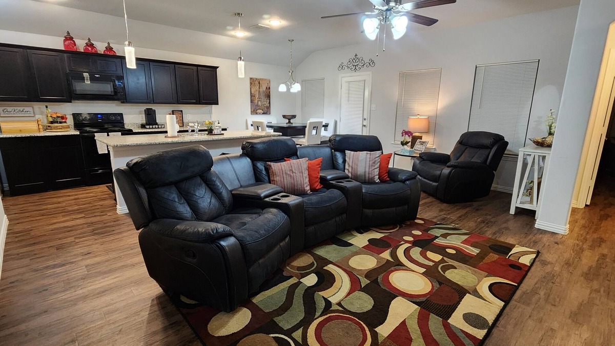 Fort Worth House | Charming home just minutes from Fort Worth Downtown, Stockyards & TCU