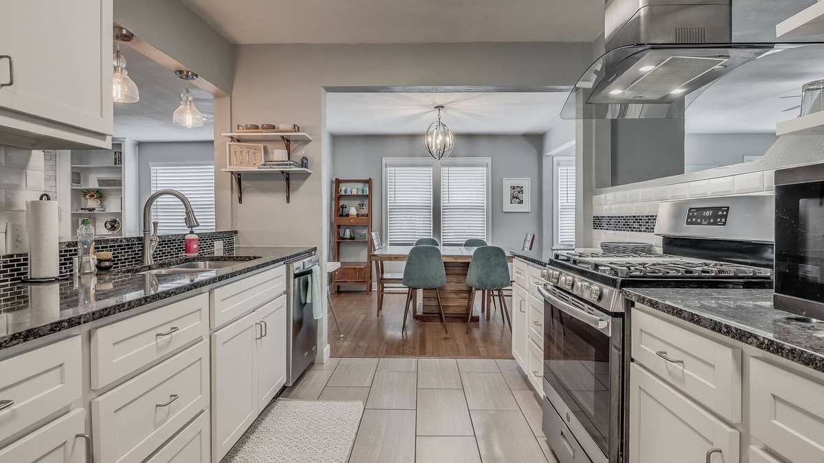 Central Oklahoma City House | Charming home near Fairgrounds & DownTown sleeps 9