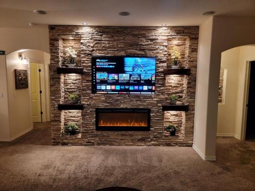 Biggs Field House | Charming Home near Hwy 375