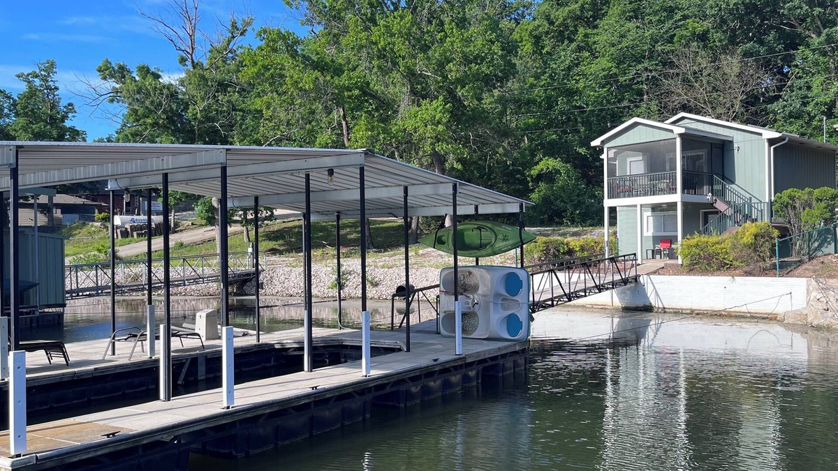 Osage Beach House | Charming Home on the Water near Bagnell Dam—Perfect for Couples and Families