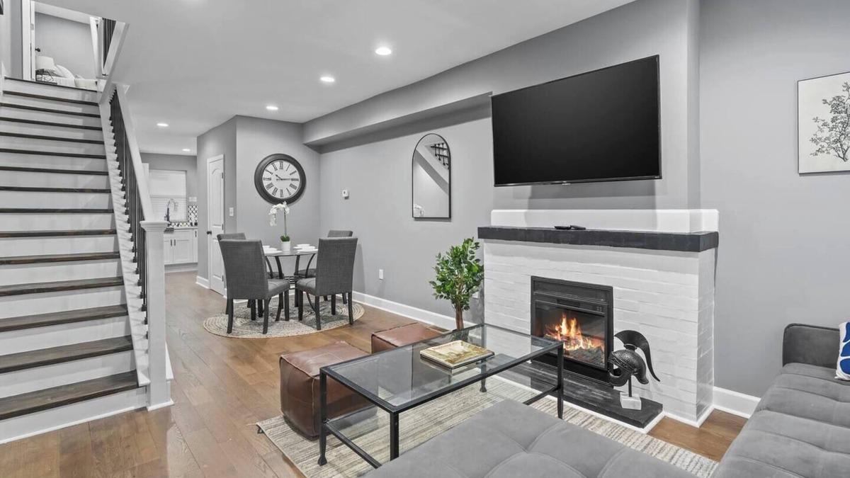 Downtown Baltimore House | Charming Home: Parking, Sleeps 10, WFH Space