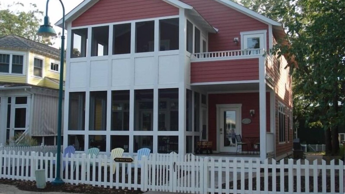 Michigan City House | Charming Home w/Golf Cart Sleeps 13. Close to pool & amenities.