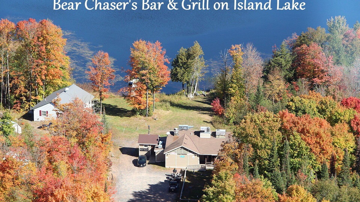 Hurley Hotel | Charming hotel room with WiFi, AC in wonderful Hurley, WI directly on the trails