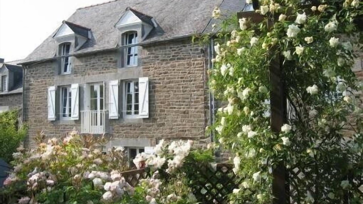 Pleudihen-sur-Rance House | Charming house (18th century) in a fishermen's hamlet by the Rance River
