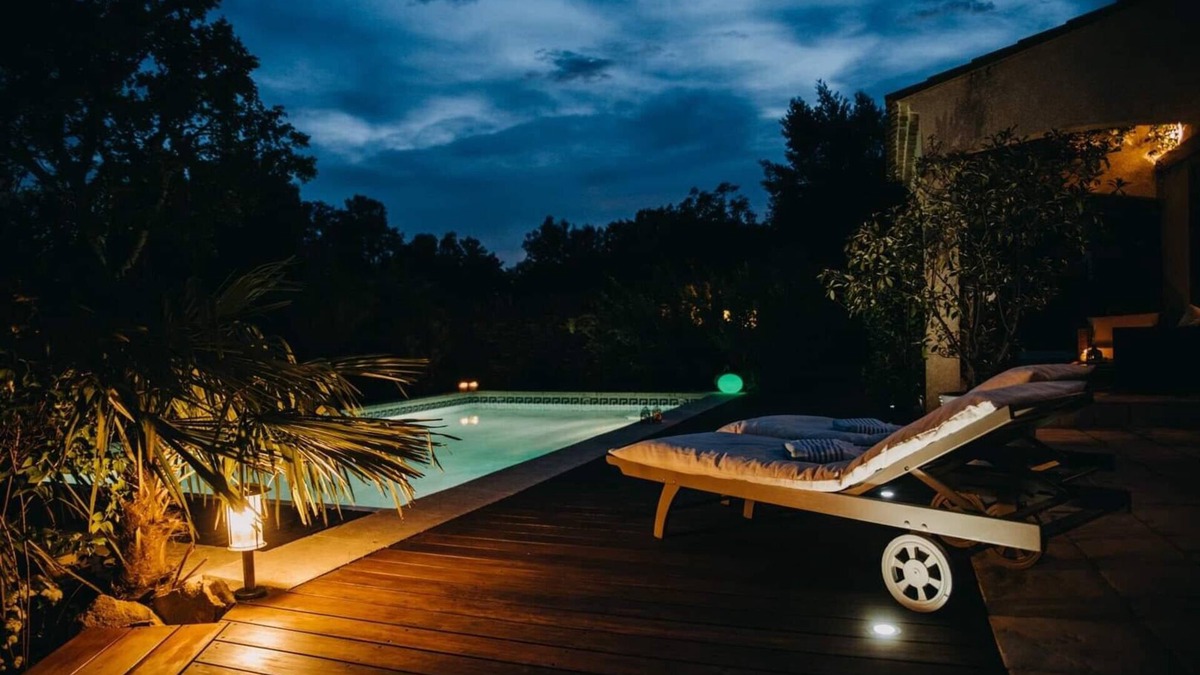 Castillon-du-Gard House | Charming house, ZEN atmosphere in the garrigue, Private heated pool & Jacuzzi