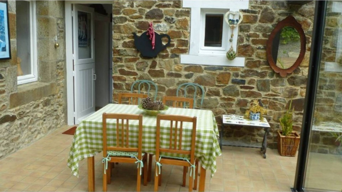 Pordic House | Charming house 10 minutes from beaches, 5 minutes from town center.