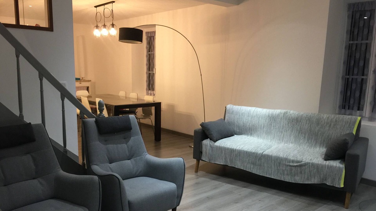 Mortagne-sur-Sevre House | charming house, 10km puy du fou, wifi terrace, near Cholet Clisson