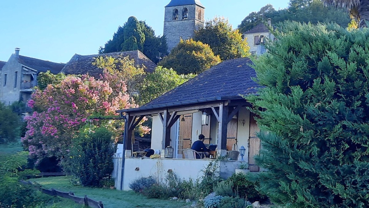 Marnac House | Charming house 6-person PRIVATE POOL Child friendly Beautiful view WiFi