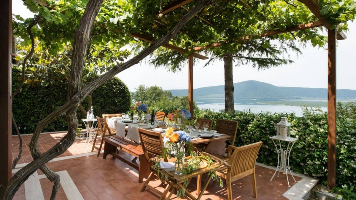 Caprarola House | Charming house at lake near Rome: 650m asl, pool, view, WiFi, kayak canoe
