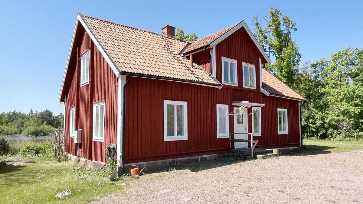 Oskarshamn House | Charming house by Emån in Hälleforshult, Påskallavik | SE05074