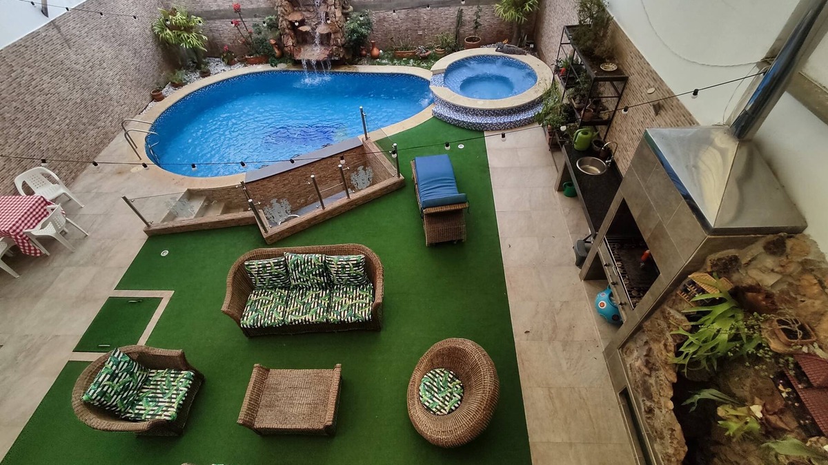 Bucaramanga House | Charming House, Convenient Location in Bucaramanga