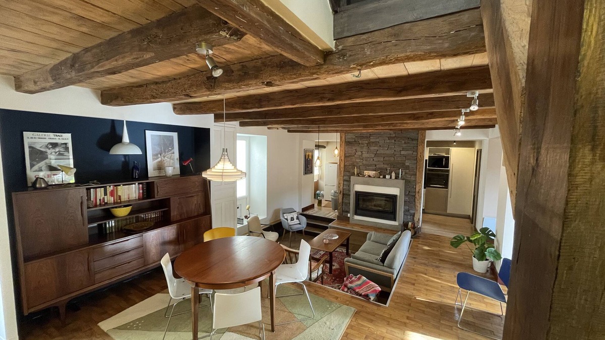 Bonneuil-Matours House | Charming house