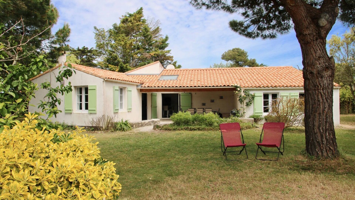 Les Portes-en-Re House | Charming house with garden renovated in 2018, 300m from the beach