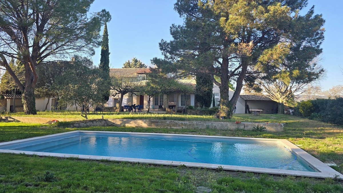 Travaillan House | Charming house