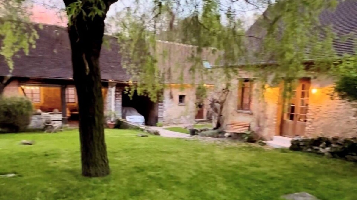 Dampsmesnil Cottage | Charming house in the heart of the Vexin Normand 1 hour from Paris and 20 mn from Giverny