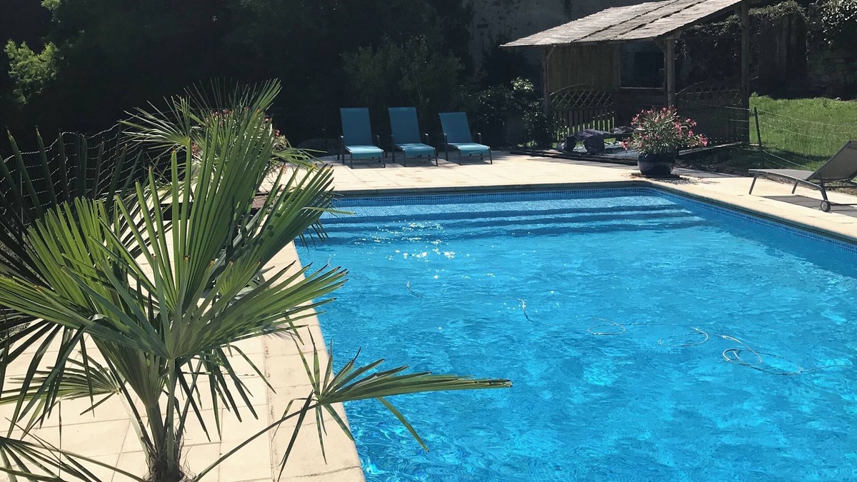 Burlats House | Charming house in an estate in the heart of the Sidobre region.