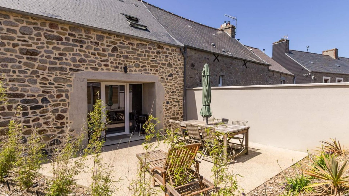 Bretteville Cottage | Charming house in Bretteville with parking included