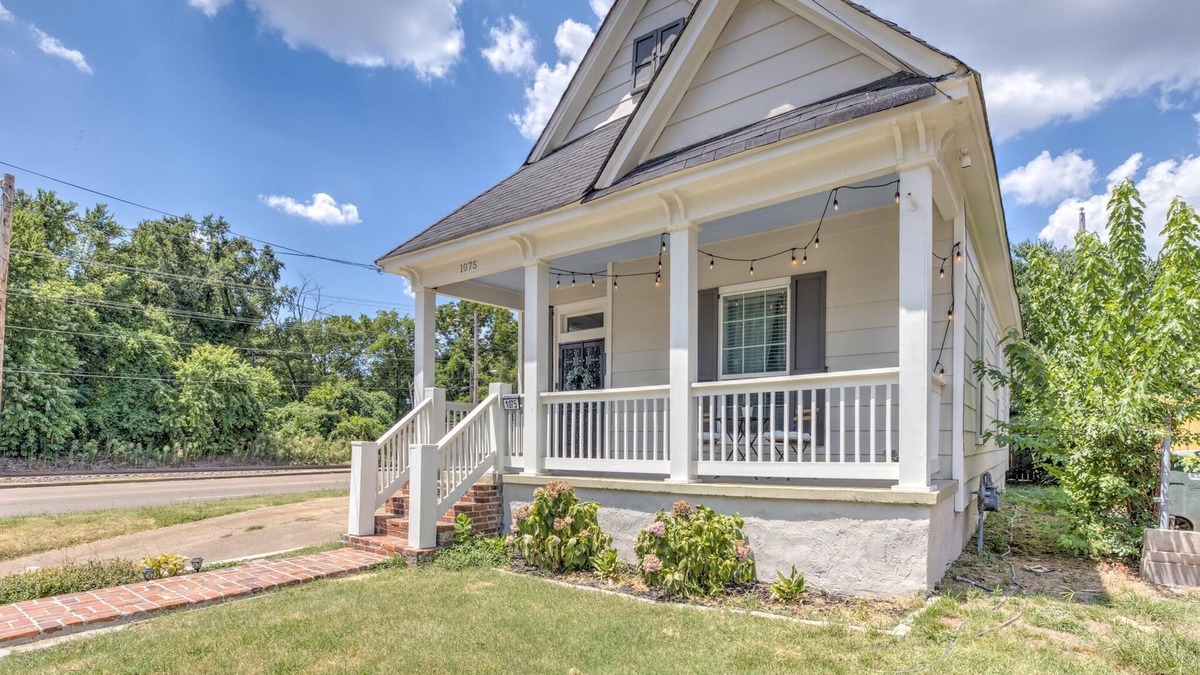 Memphis House | Charming House in "Historically Hip" Cooper-Young