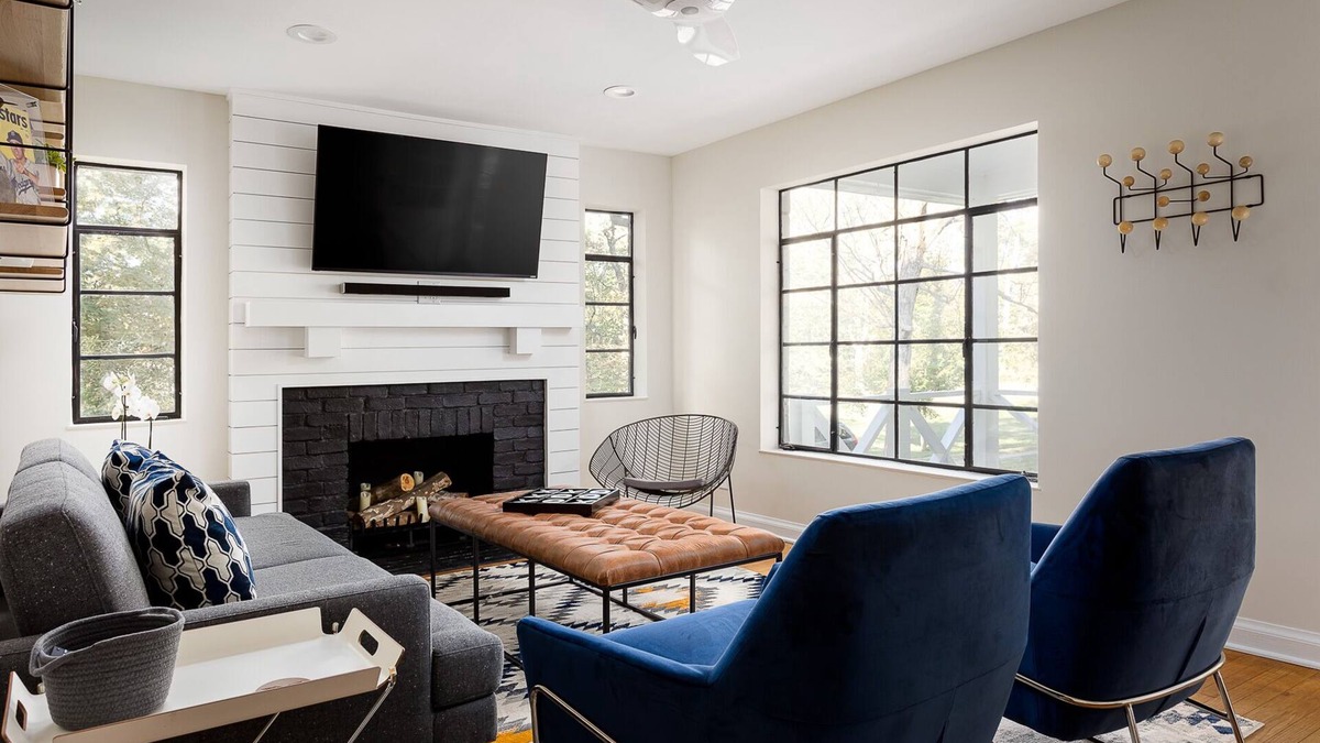 Buechel House | Charming house in one of Louisville's most coveted neighborhoods