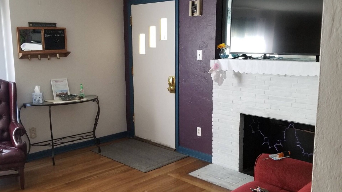 Old Southwest House | Charming house in quiet SW Reno neighborhood