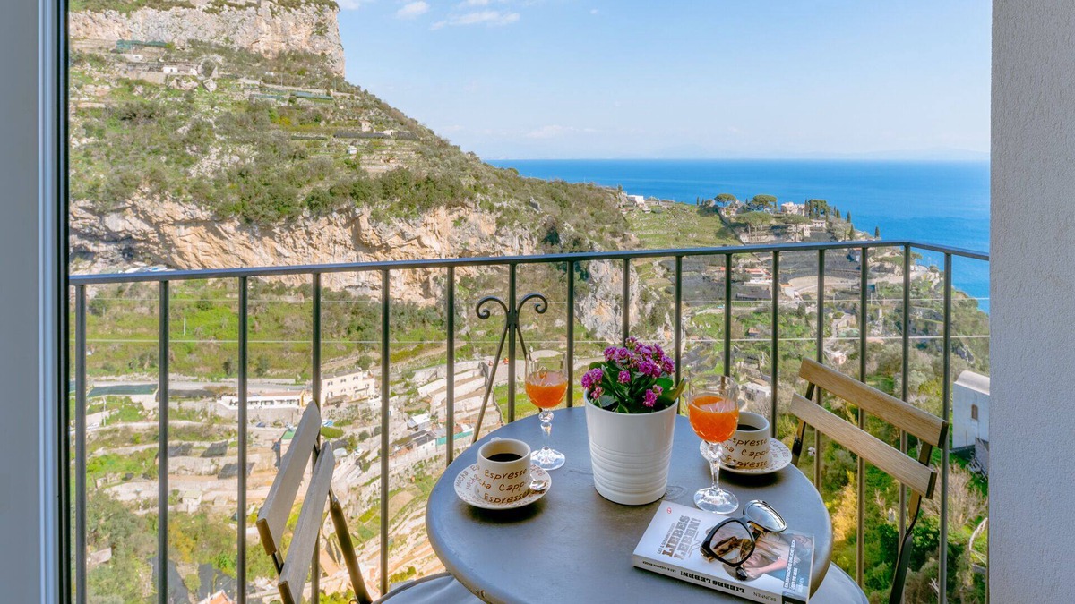 Pontone Apartment | Charming House with beautiful view.
