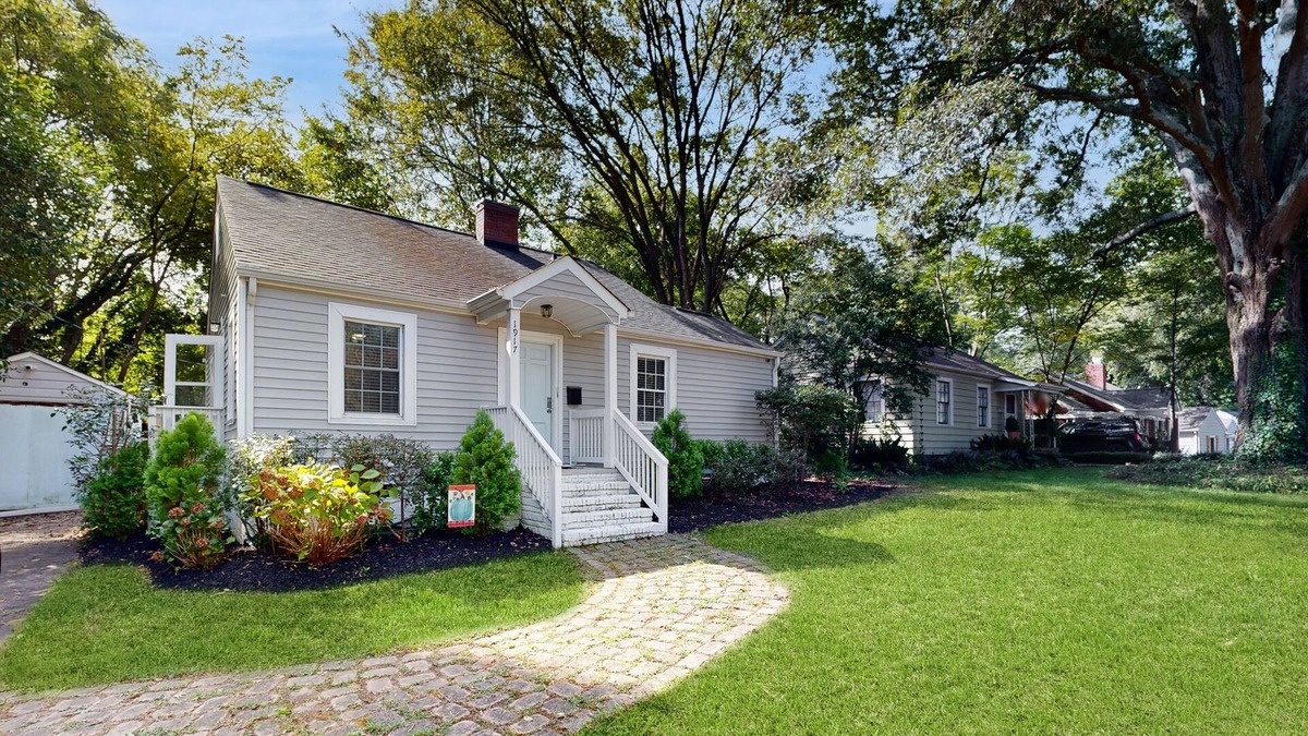 Charlotte House | Charming House with Cozy Patio and Firepit for Relaxing Evenings