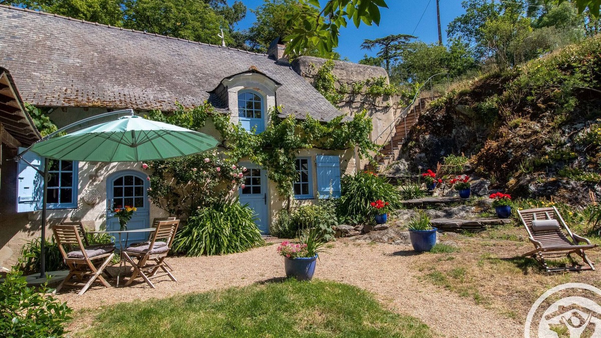 Denee Cottage | Charming house with enclosed garden near the Louet river