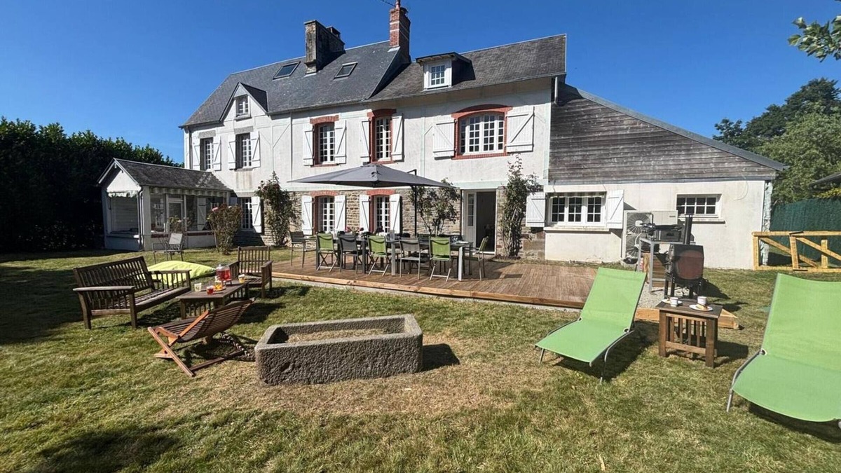 Bacilly Cottage | Charming house with garden near Mont-Saint-Michel