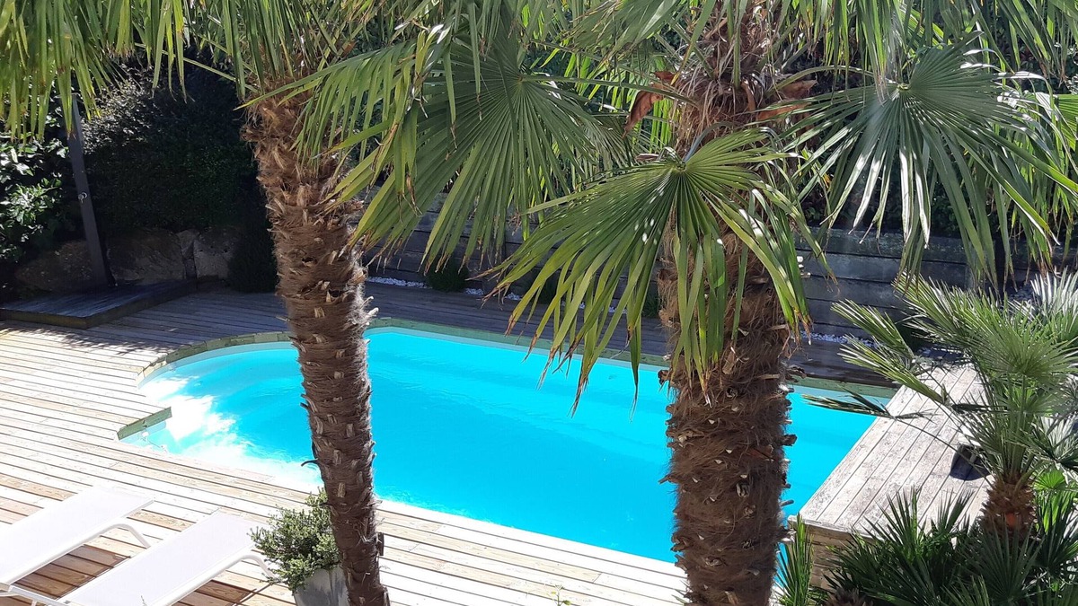Baden House | CHARMING HOUSE WITH POOL AND SPA IN THE HEART OF THE MORBIHAN GULF