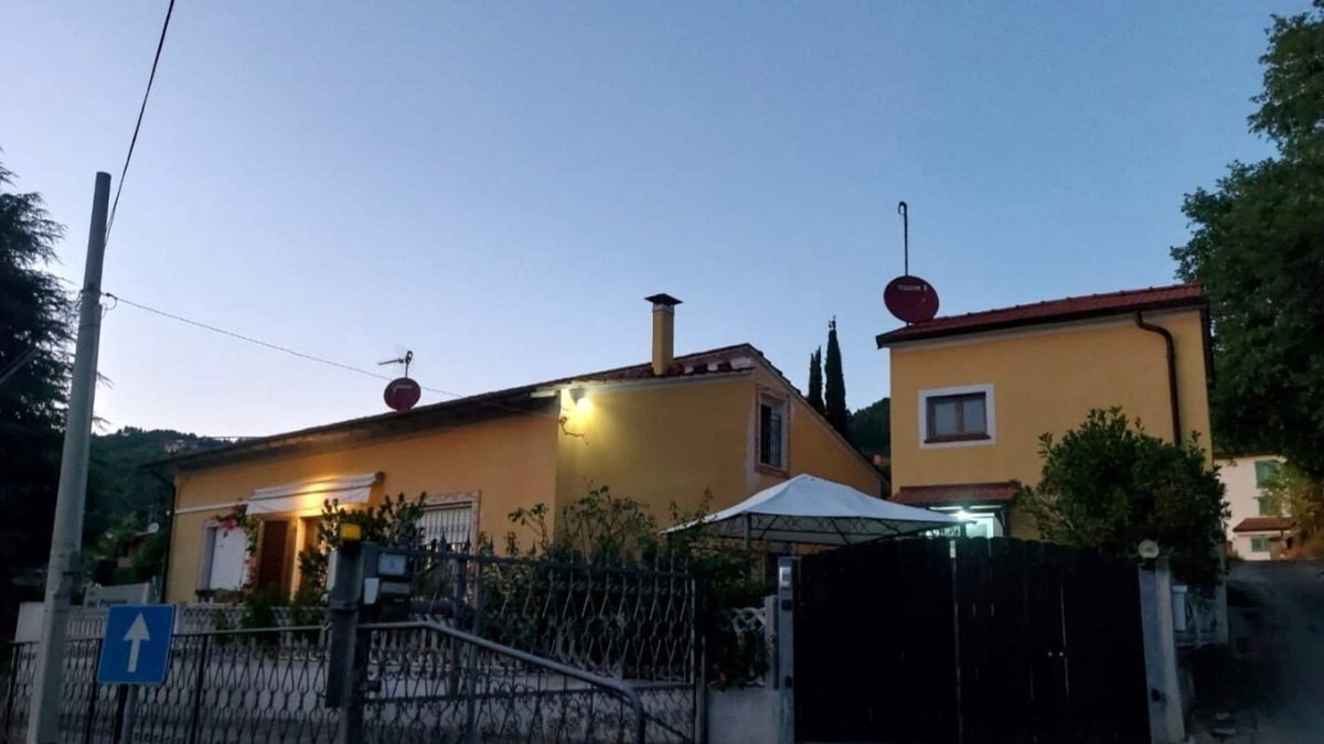 Stiava House | Charming house with private parking