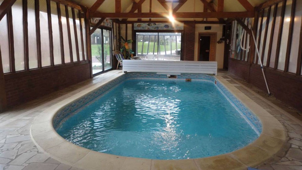 Broquiers Villa | Charming house with swimming pool, sauna and large wooded grounds
