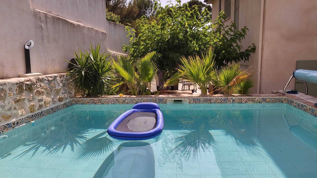 Le Redon House | Charming house with swimming pool