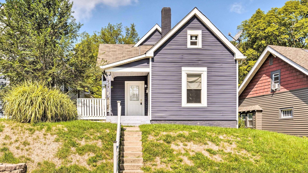 Windsor Park Cottage | Charming Indianapolis Home ~ 3 Mi to Downtown