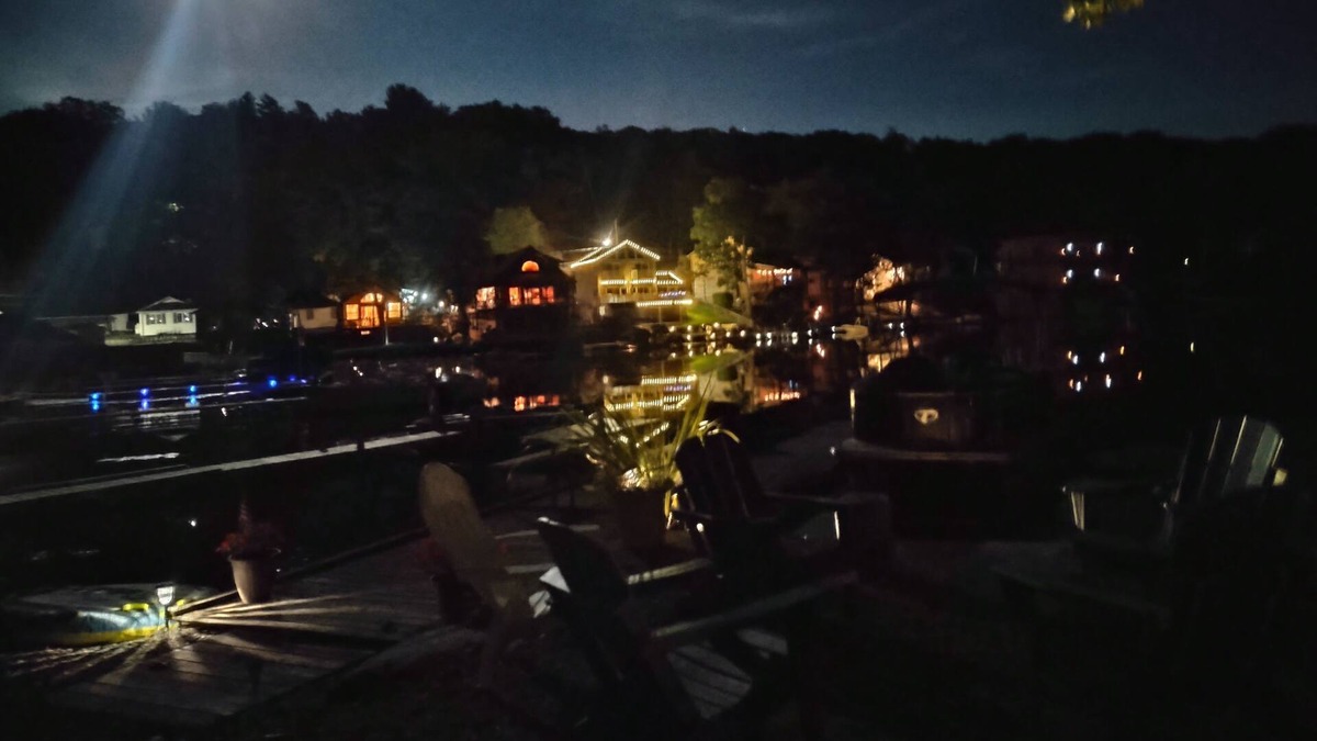 Lehman House | Charming lake front craftsman cottage