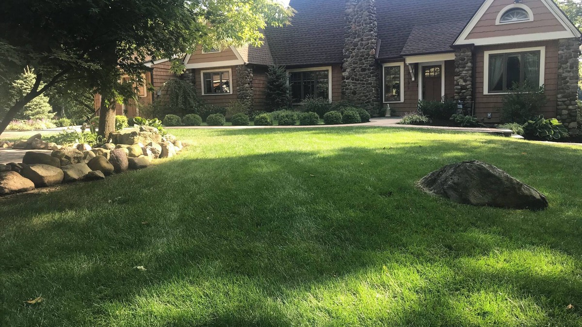 Denville Apartment | Charming lake front1-bedroom apt lg quiet property in Denville AC included.