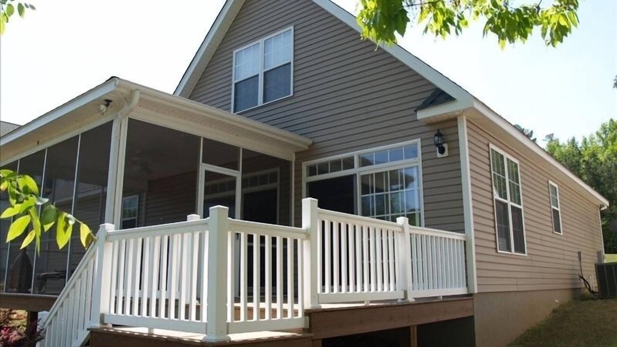 Leesville Cottage | Charming Lake House with Dock