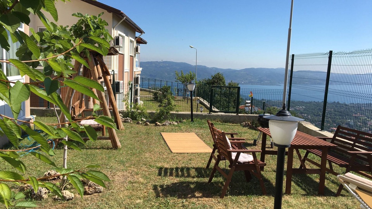 Sapanca Villa | Charming Lake View, Mountain Villa